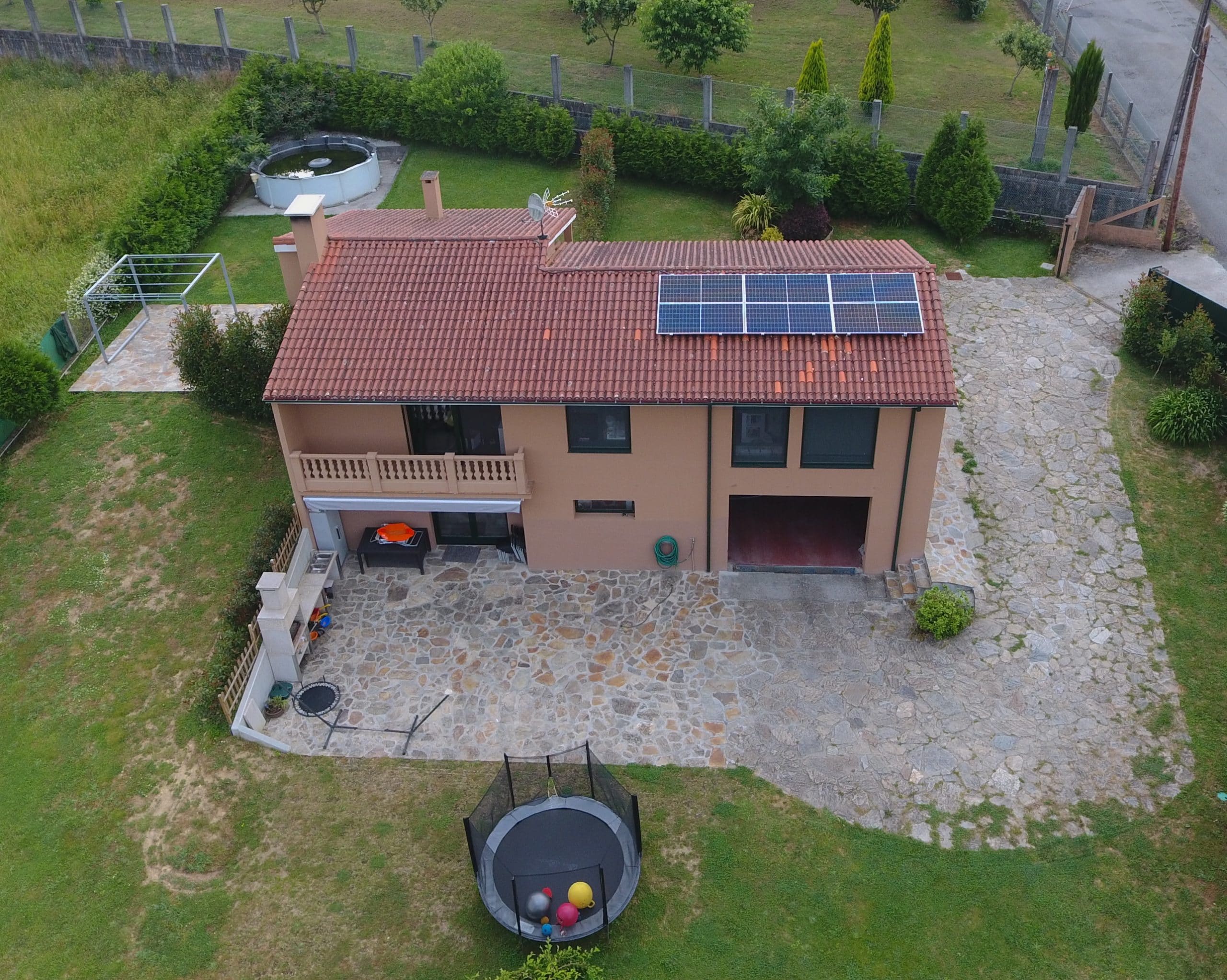 instalación fotovoltaica para autoconsumo en vivienda unifamiliar